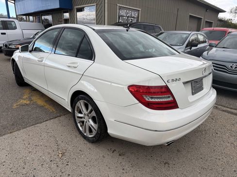 Used 2012 Mercedes-Benz C 300 4MATIC Sedan image 7
