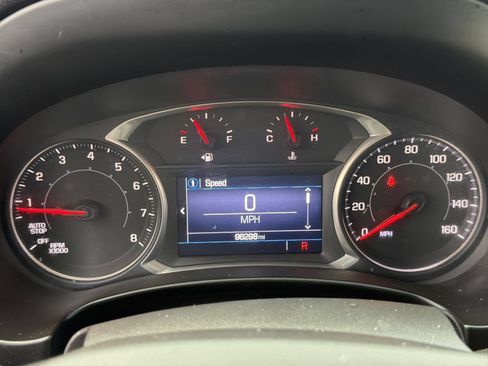 Used 2022 GMC Terrain SLE w/ Driver Convenience Package AWD/4WD image 31