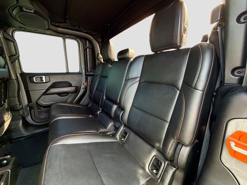 Used 2022 Jeep Gladiator Mojave image 20