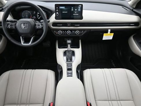 New 2026 Honda HR-V EX-L image 21