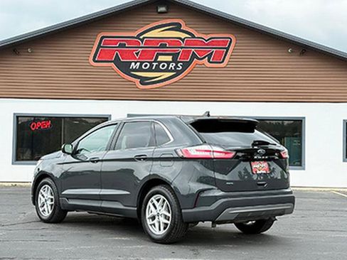 Used 2021 Ford Edge SEL w/ Cargo Accessory Package FWD image 7