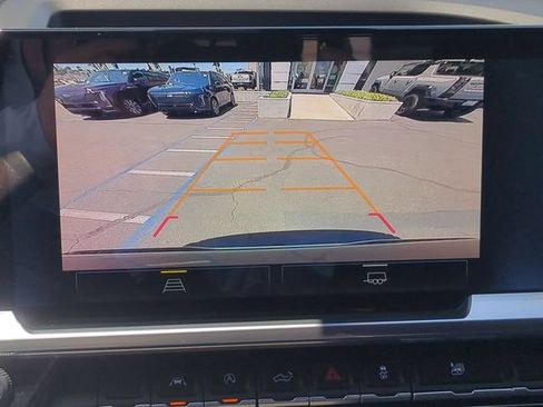 Used 2023 Chevrolet Silverado 1500 LT RWD image 15