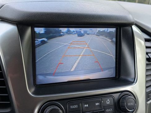 Used 2017 Chevrolet Tahoe LT RWD image 18