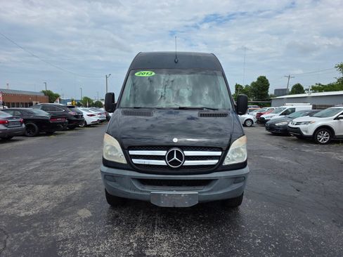 Used 2013 Mercedes-Benz Sprinter 2500 image 26