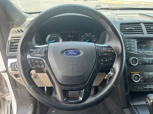 Used 2018 Ford Explorer 4WD image 19