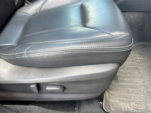 Used 2022 Subaru Forester Touring w/ Popular Package #3 image 23