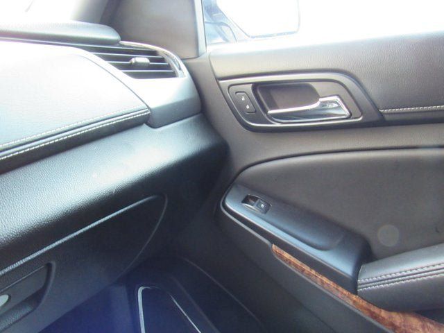 Used 2015 Chevrolet Suburban LTZ AWD/4WD image 29