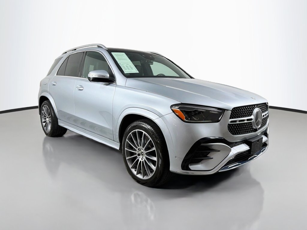Used 2024 Mercedes-Benz GLE 450 4MATIC image 3