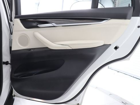 Used 2018 BMW X5 xDrive35i w/ M Sport Package image 42