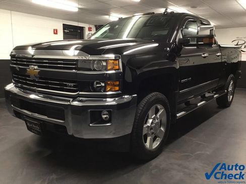 Used 2016 Chevrolet Silverado 2500 LTZ w/ Snow Plow Prep Package AWD/4WD image 5