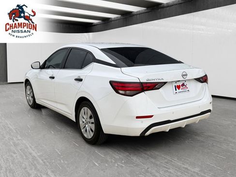 Used 2025 Nissan Sentra S FWD image 3
