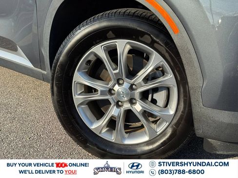 Used 2022 Hyundai Palisade SE w/ Cargo Package FWD image 4