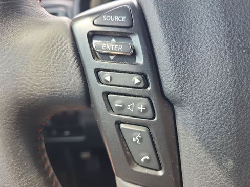 Used 2024 Nissan Titan PRO-4X w/ Pro-4x Convenience Package AWD/4WD image 27