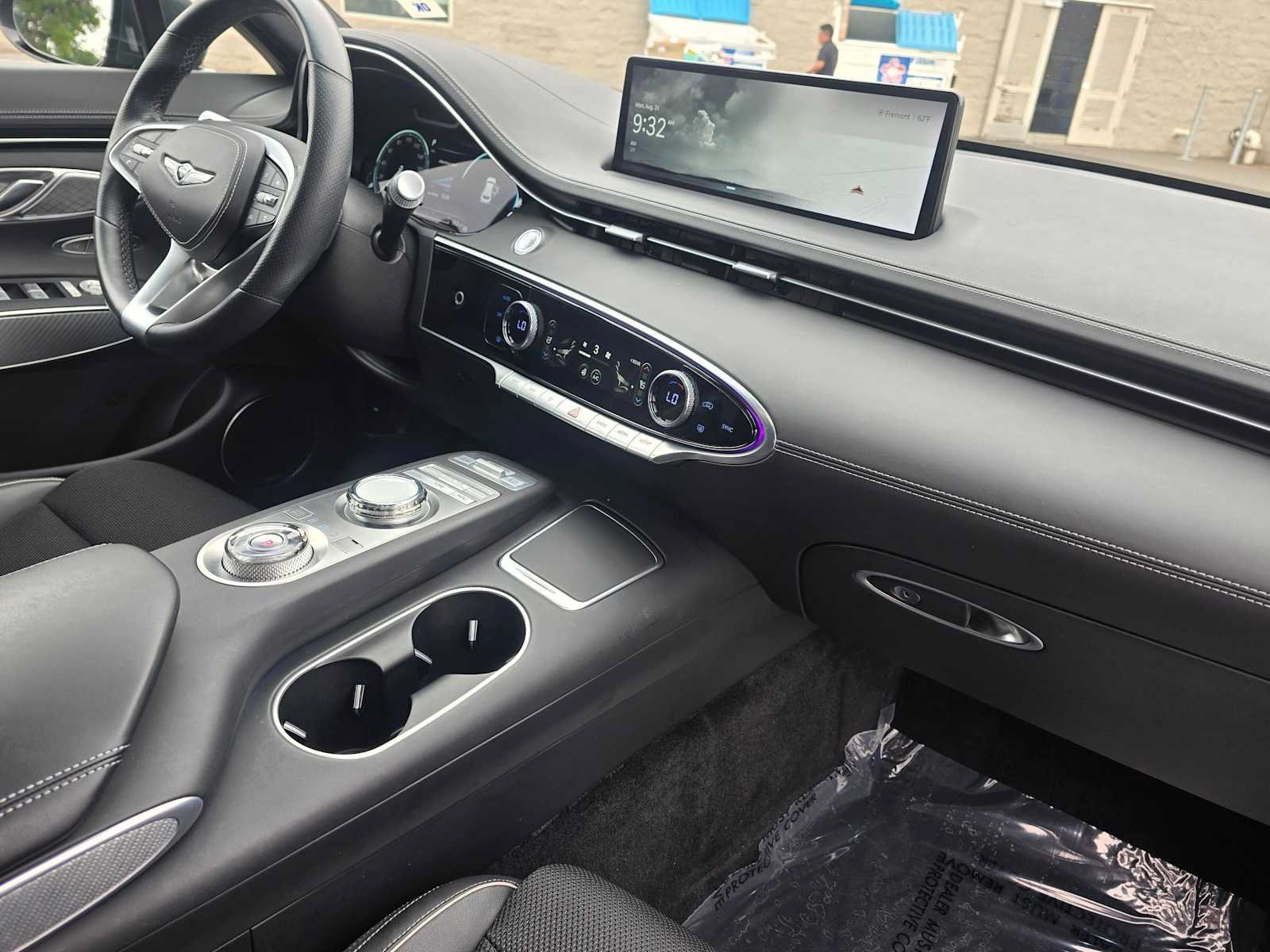 Used 2023 Genesis GV70 2.5T w/ Sport Prestige Package AWD/4WD image 11