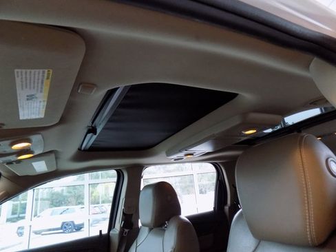 Used 2016 GMC Acadia Denali image 22