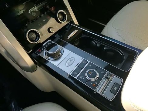 Used 2019 Land Rover Range Rover Supercharged image 10
