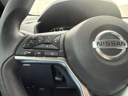 Used 2019 Nissan Altima 2.5 S FWD image 13