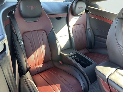 Used 2020 Bentley Continental GT AWD/4WD image 21