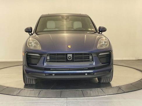 Used 2024 Porsche Macan image 10