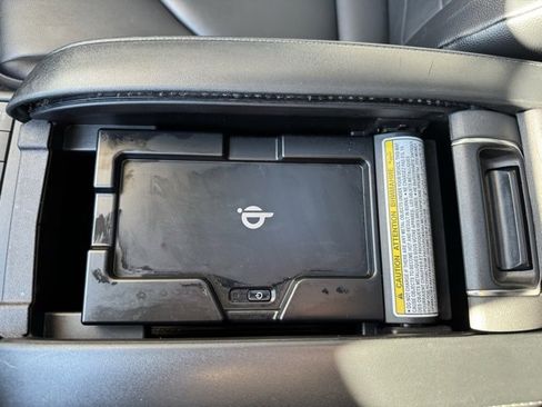 Certified 2022 Toyota Highlander XLE image 26