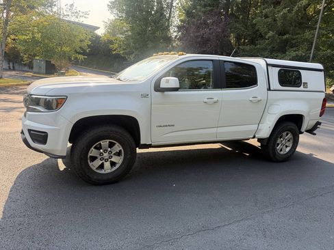 Used 2020 Chevrolet Colorado W/T w/ WT Convenience Package AWD/4WD image 22