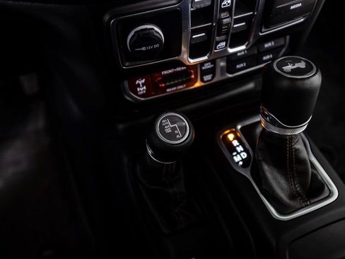 Used 2023 Jeep Wrangler Unlimited Rubicon 392 image 32