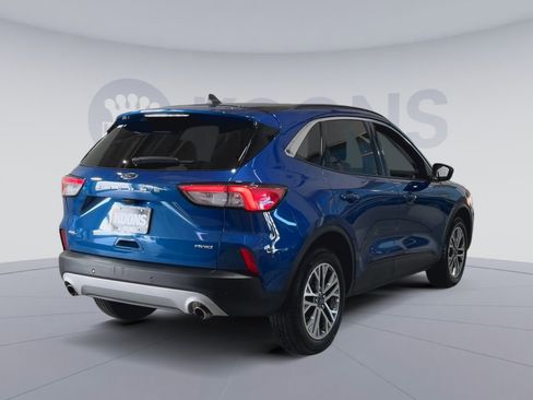 Used 2022 Ford Escape SEL image 11