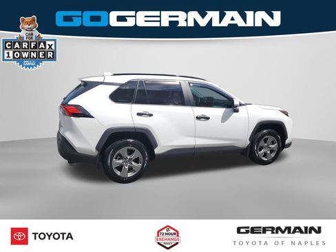 Used 2025 Toyota RAV4 XLE w/ Convenience Package FWD image 7