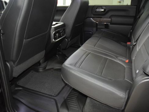 Used 2023 GMC Sierra 2500 Denali w/ Denali Ultimate Package image 44