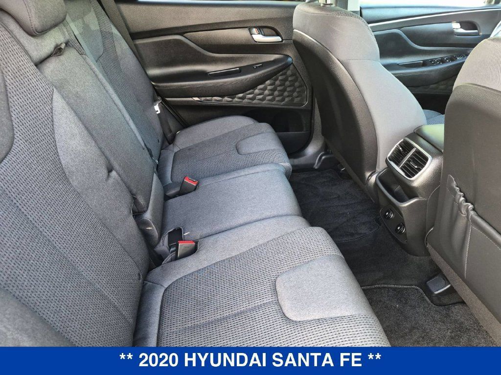 Used 2020 Hyundai Santa Fe SE AWD/4WD image 28