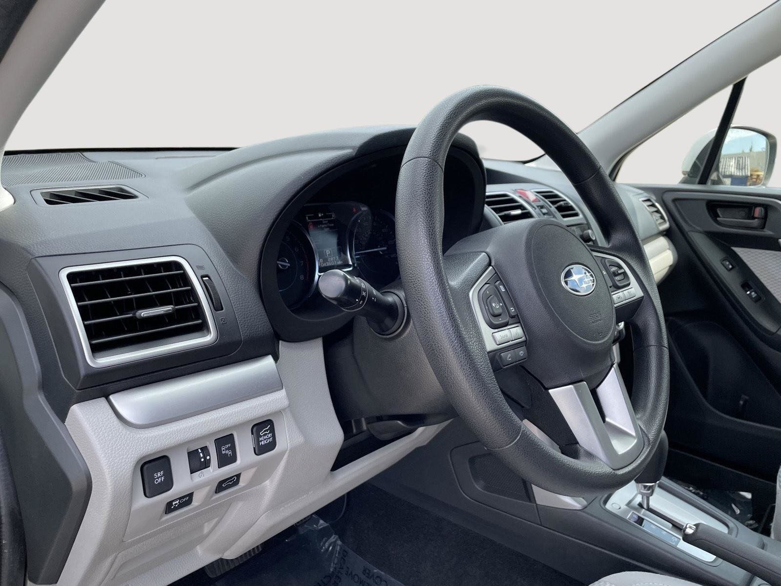 Used 2017 Subaru Forester 2.5i Premium AWD/4WD image 26