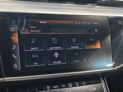 Used 2021 Audi A8 L 3.0T w/ Executive Plus Package image 45