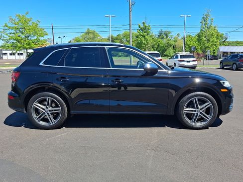 Used 2019 Audi SQ5 Prestige w/ Prestige Package AWD/4WD image 7