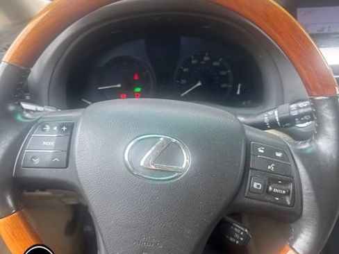 Used 2011 Lexus RX 350 AWD w/ Premium Pkg image 9