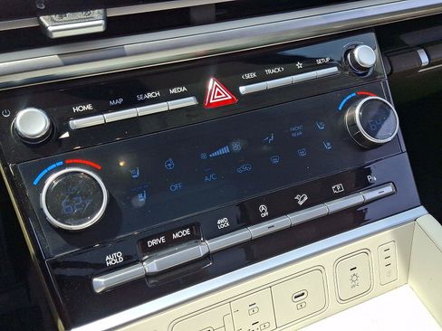 Certified 2025 Hyundai Santa Fe Calligraphy AWD/4WD image 14