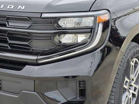 New 2026 Ford Expedition Max Active RWD image 10