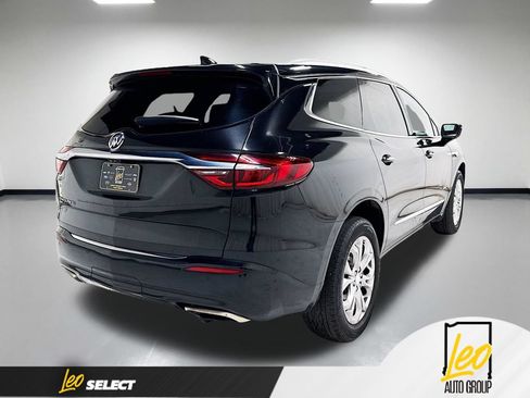 Used 2021 Buick Enclave Avenir w/ Avenir Technology Package AWD/4WD image 8
