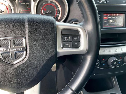 Used 2020 Dodge Journey SE w/ SE Popular Equipment Group image 23