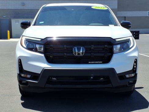 Used 2025 Honda Ridgeline Black Edition image 2