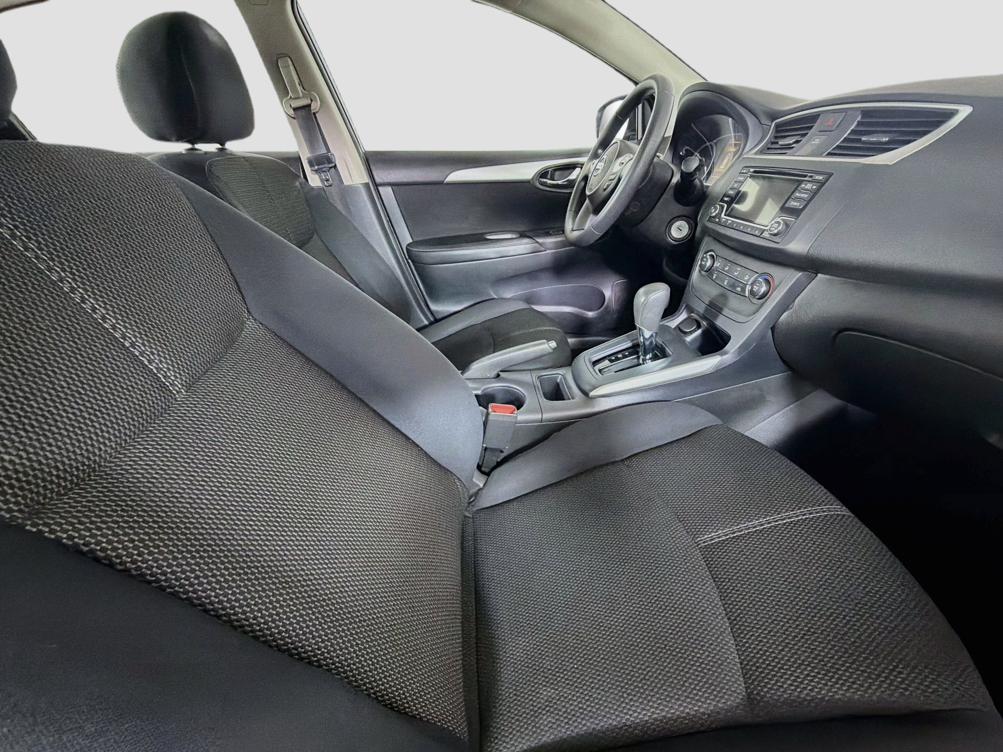 Used 2018 Nissan Sentra S FWD image 28