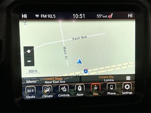 Used 2022 Jeep Wrangler Unlimited Sahara image 34