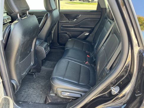 Used 2022 Lincoln Corsair Standard w/ Premium Package image 51