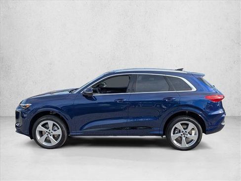 Used 2025 Audi Q5 Premium Plus w/ Premium Plus AWD/4WD image 8