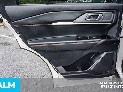 Used 2025 Ford Explorer ST-Line image 54