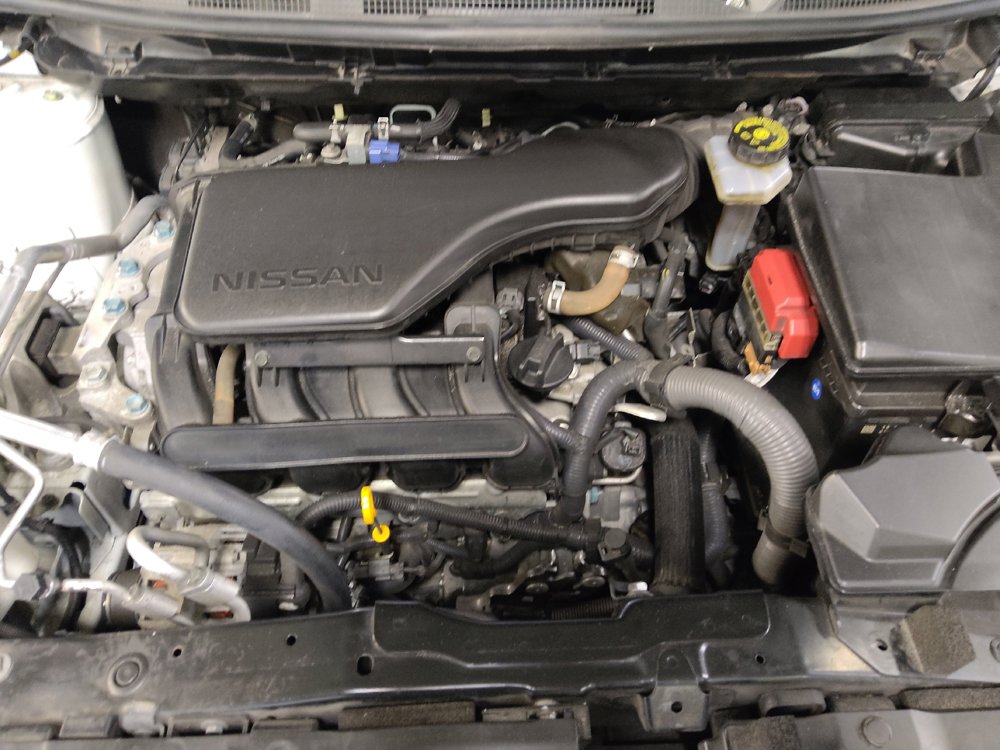 Used 2019 Nissan Rogue Sport SV FWD image 30