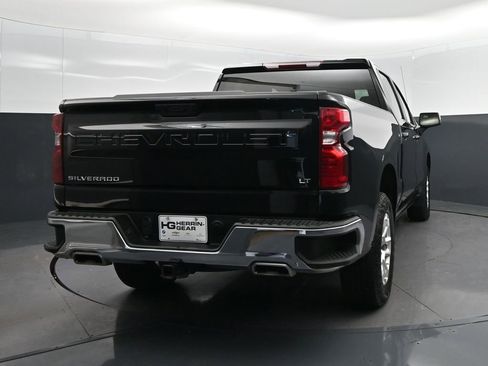 Used 2024 Chevrolet Silverado 1500 LT AWD/4WD image 7