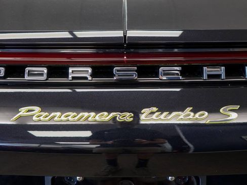 Used 2023 Porsche Panamera Turbo S image 42