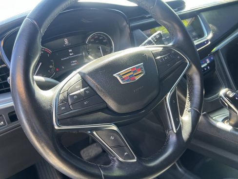 Used 2022 Cadillac XT5 Luxury FWD image 19