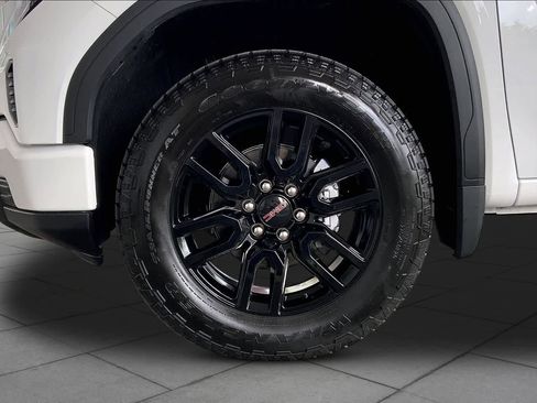 Used 2026 GMC Sierra 1500 Pro w/ Graphite Edition AWD/4WD image 11