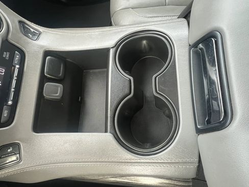 Used 2018 Chevrolet Tahoe LT w/ Luxury Package image 25